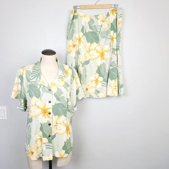Hilo Hattie Dresses & Skirts - Hilo Hattie Top  Skirt Set XL Green Yellow Floral Hawaiian Tropical Button-Front